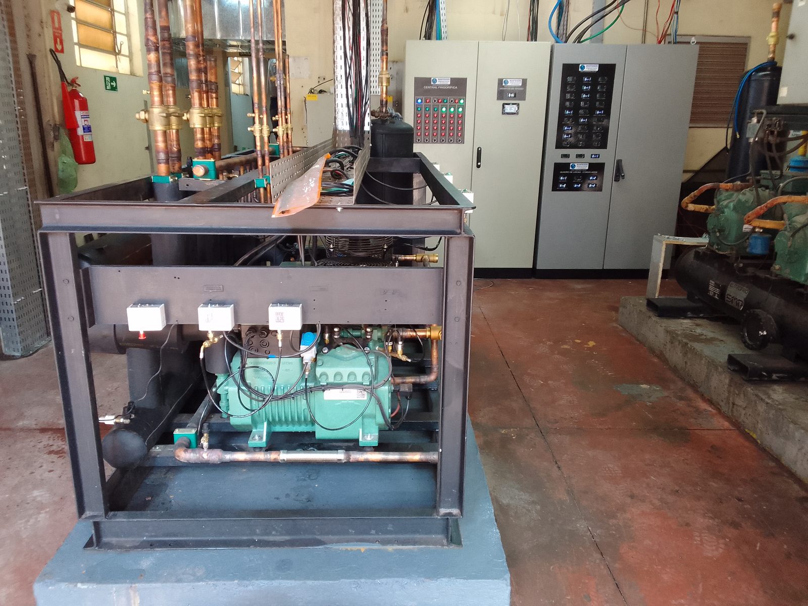 Supermercado Savegnago — trabalho elétrico executado 2